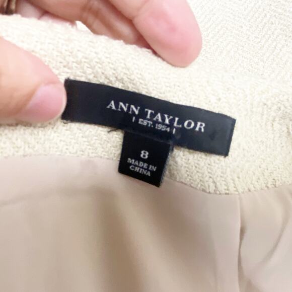 2/$30 Ann Taylor 8 Womens Cream Faux Leather Trim Herringbone Mini Pencil Skirt - Picture 5 of 8
